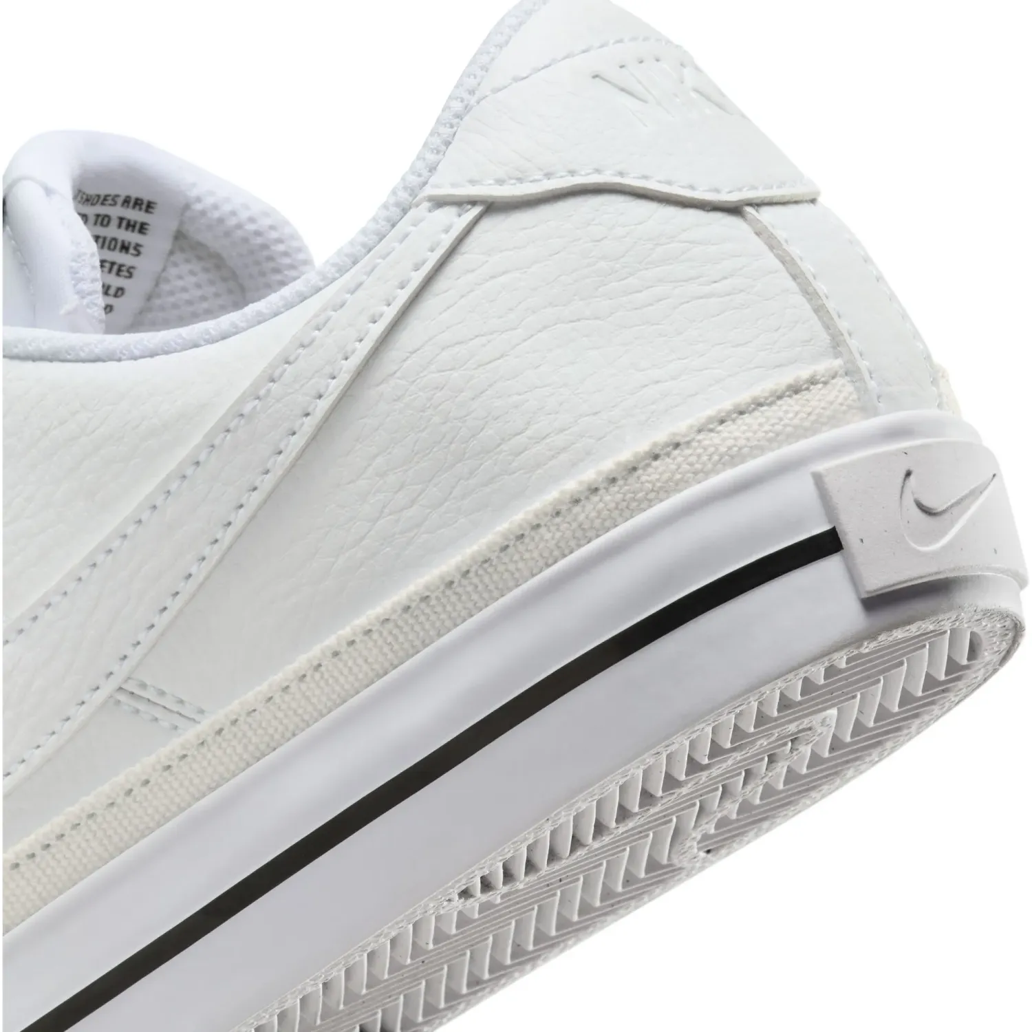 Zapatillas Nike Urbanas Mujer Court Legacy Next Nature color blanco | Platanitos