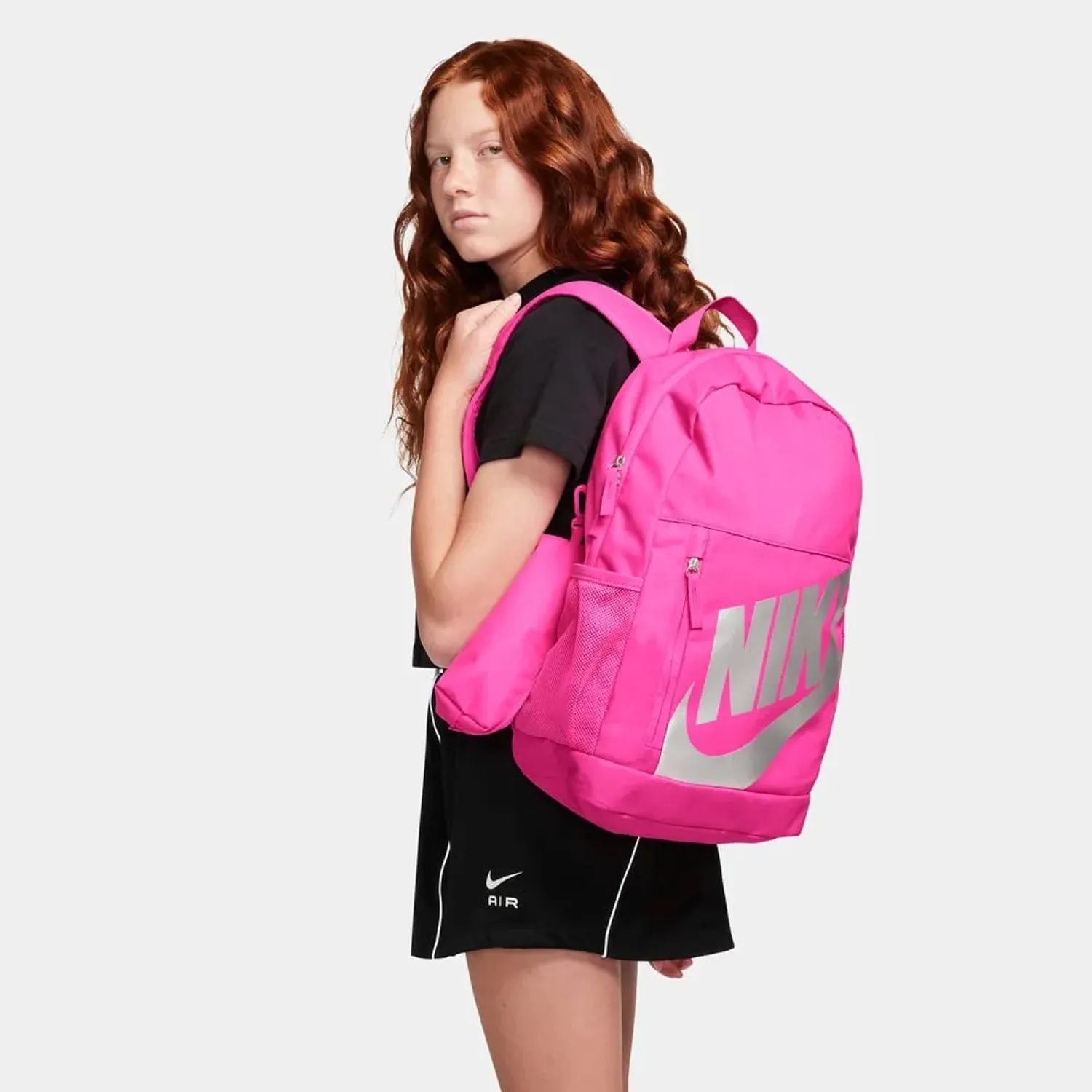 Nike alt=