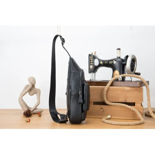 Bullcaptain Mochila Cruzada De Cuero Mate Hombre Xb-520-Bk
