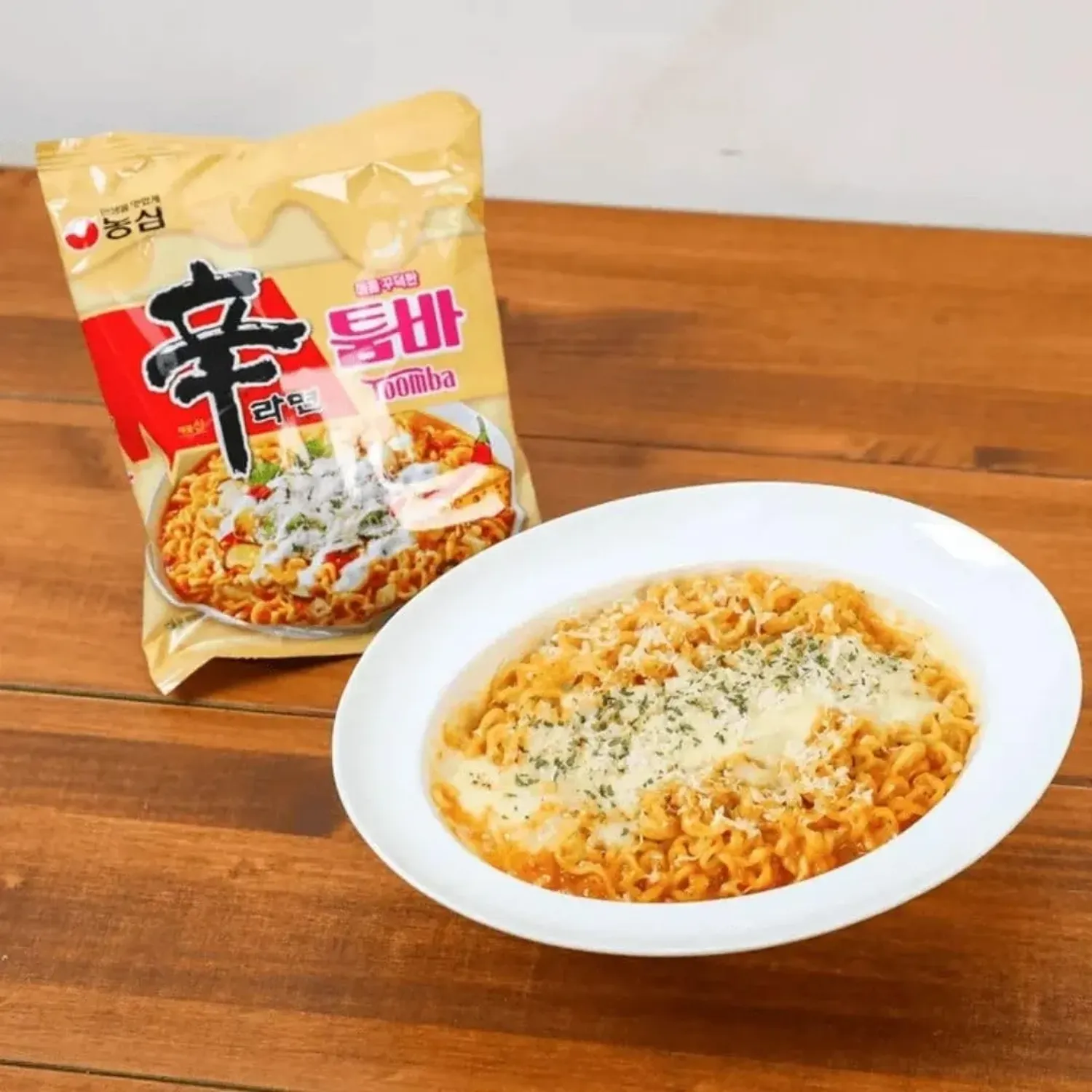 NONGSHIM Shin Nongshim Ramyun Toomba X 137 Gr color varios | Platanitos