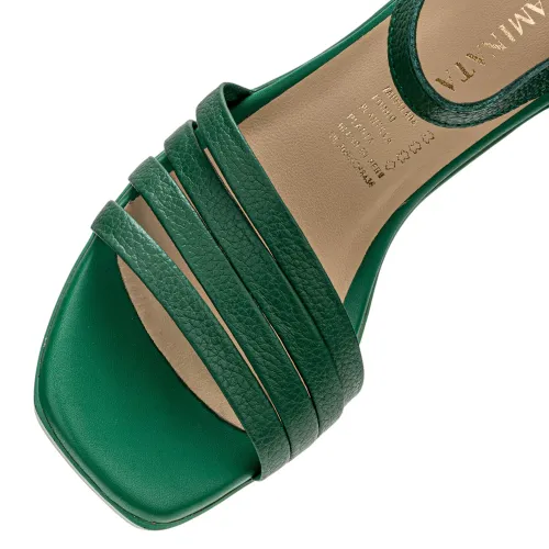 KAMINATA Sandalia Casual Mujer 305