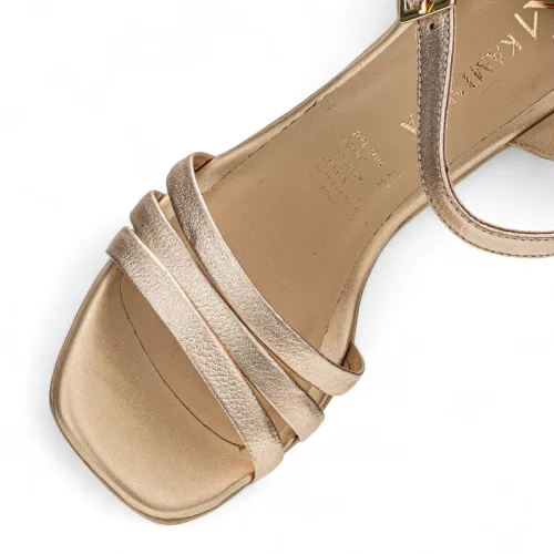KAMINATA Sandalia Casual Mujer 707