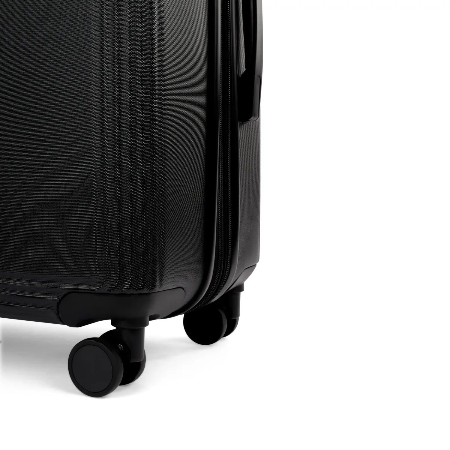 Maleta Crepier Dura Portland 2.0 24plg. Mediano color negro | Platanitos