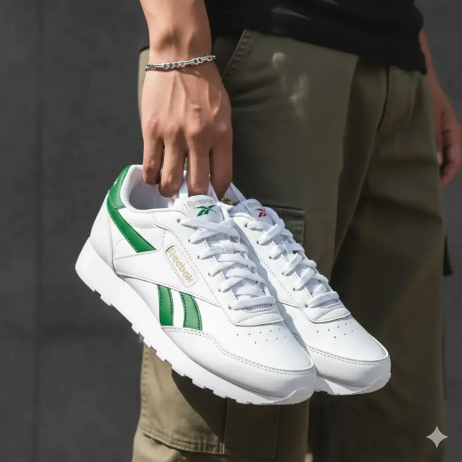 Zapatillas Reebok Urbanas Hombre Jogger Lite color blanco | Platanitos