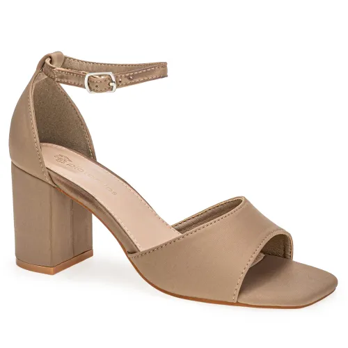 Platanitos Beige de Mujer modelo Sandalia Dama Sv Nemy pieles sintéticos mujer 2025041413212727328 Sintético Sintético