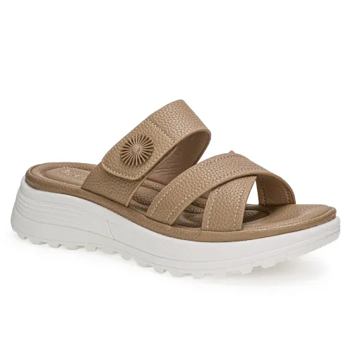 Platanitos Beige de Mujer modelo Sandalia Dama Sct Softy beiges sintéticos mujer 2025051520223122691 Sintético Sintético