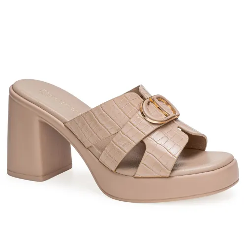 Platanitos Beige de Mujer modelo Sandalia Dama Sp Bonne beiges sintéticos mujer 2025071820471019406 Sintético Sintético