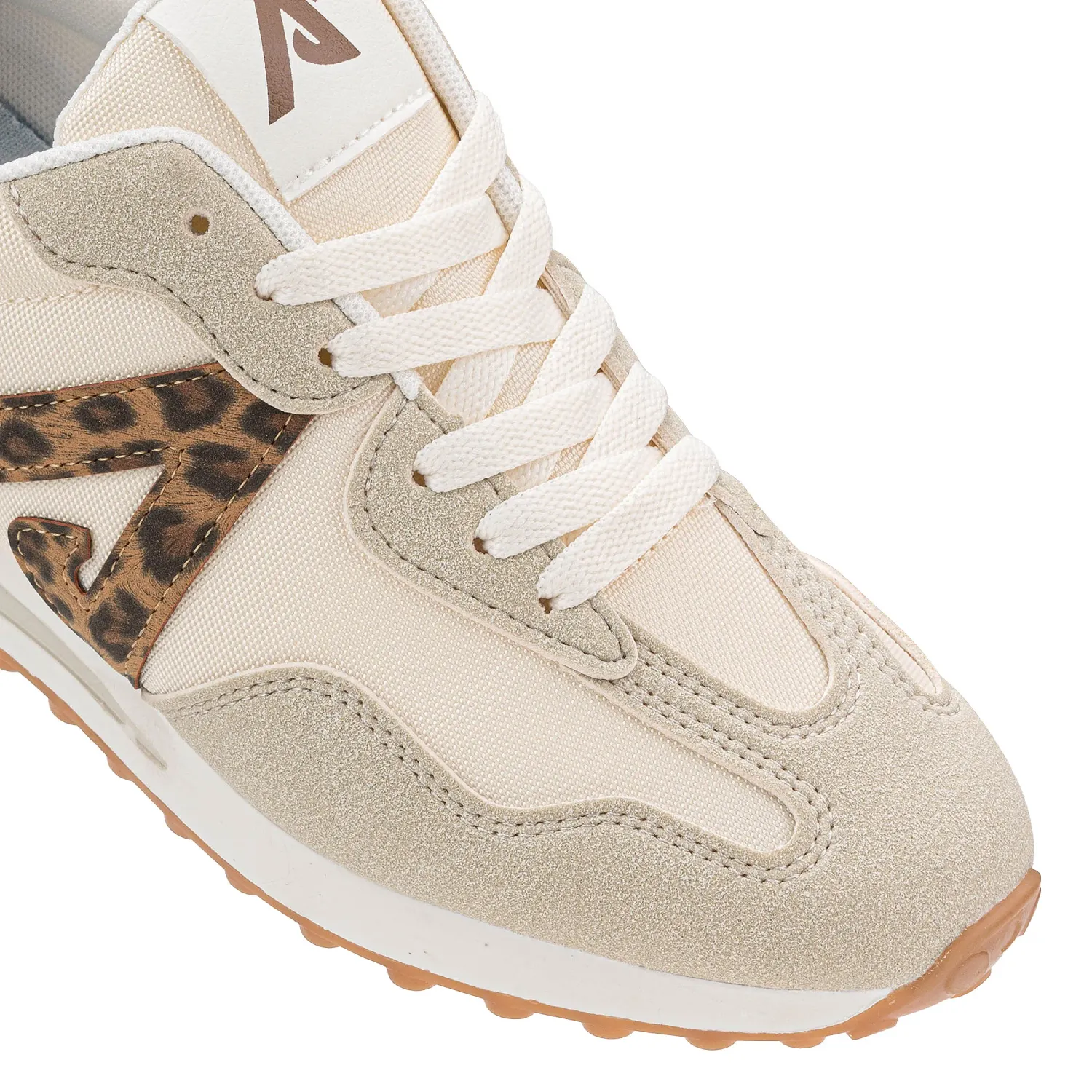 ARIANA Zapatillas Ariana Urbanas Mujer 0252-25q2 color beige | Platanitos
