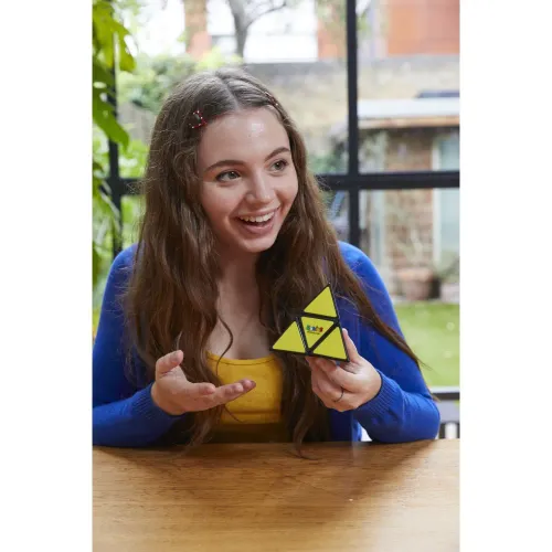 RUBIKS Piramide Magica Rubiks