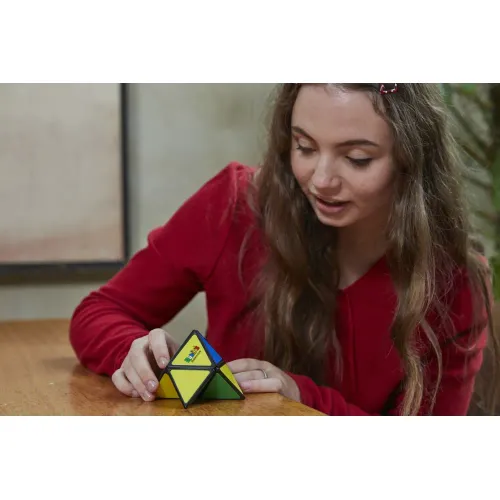 RUBIKS Piramide Magica Rubiks