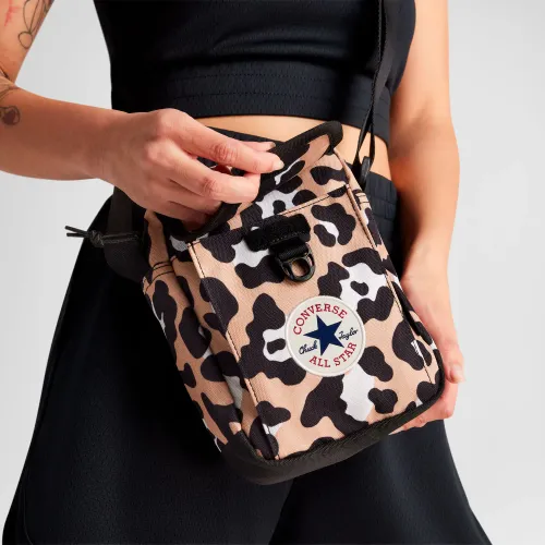 Converse  modelo Morral Deportivo Unisex Leopard Aop Crossbody 2 leopardos 2025073014584685864  