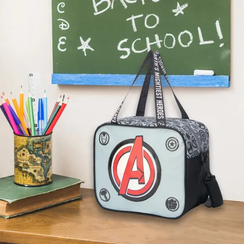Avengers Lonchera Avengers Colección C Bts25