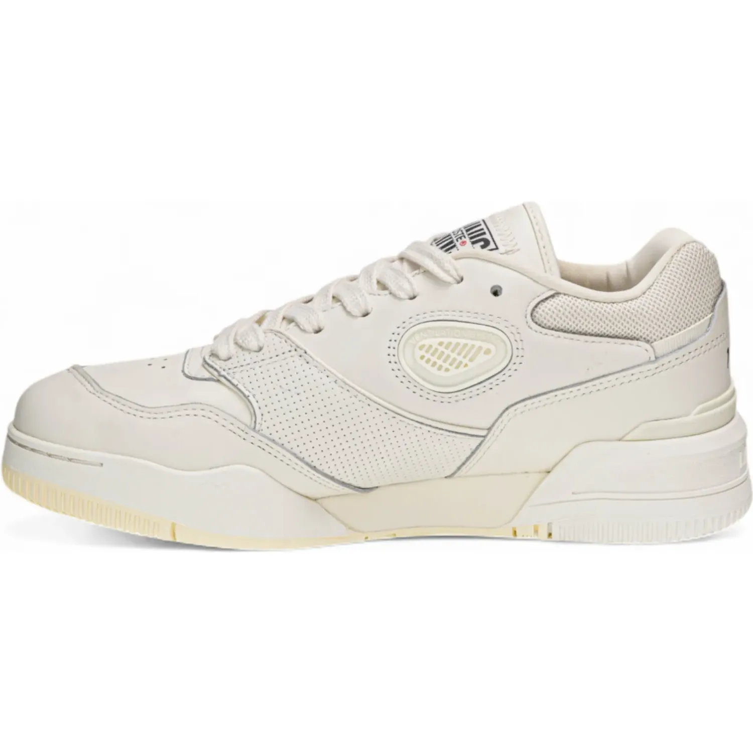 LACOSTE alt=