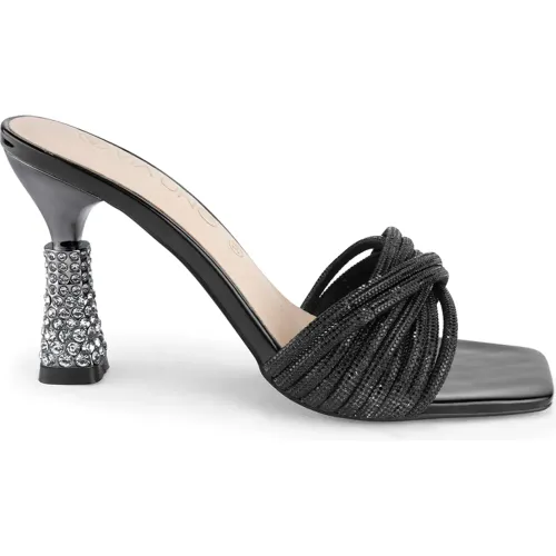 VIA UNO Sandalia Fiesta Mujer 8t128-3p