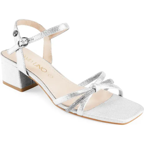 VIA UNO Gris de Mujer modelo Sandalia Fiesta Mujer 18f3931-9 mujer 2025082703465482312 Cuero Caucho