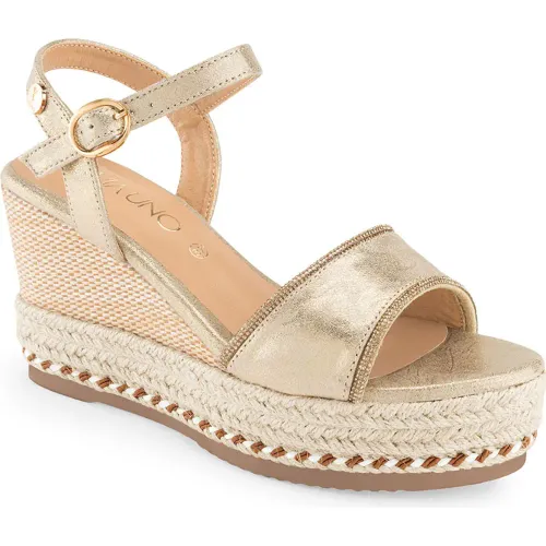 VIA UNO  de Mujer modelo Sandalia Plataforma Mujer 6w6415-36 mujer 2025082703465482702 CUERO-TEXTIL PU