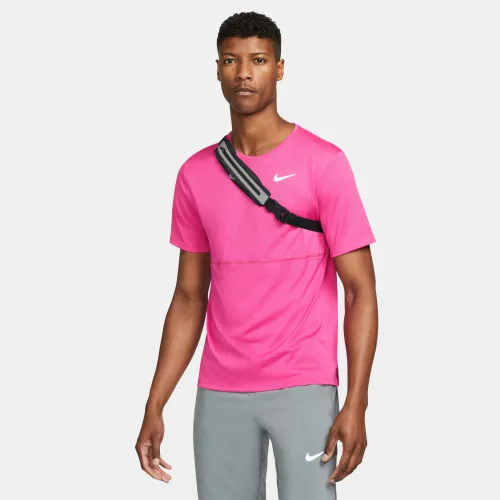 Nike Negro modelo Canguro Running Unisex Slim Waist Pack 3.0 negros 2025082915181855906  