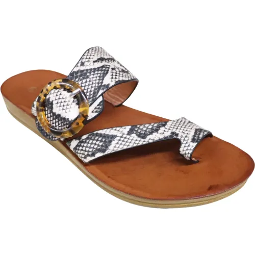 CHABELY Blanco de Mujer modelo Sandalia Flat Mujer 2ys550 blancos negros mujer 2025090313443169957 PU Sintético