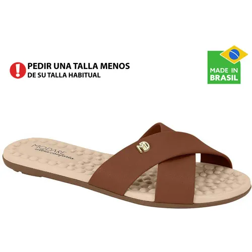 Color Avellana