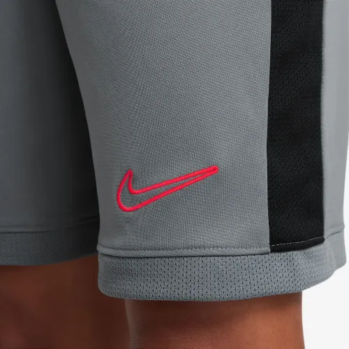 Nike Short Futbol Juvenil Dri-Fit Academy 7in