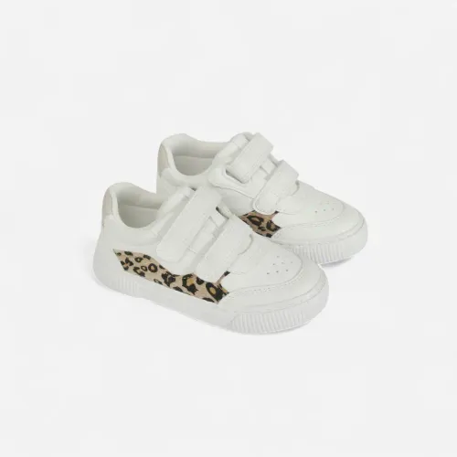 Colloky Blanco de Niña modelo Zapatilla Niña Cg 47200210v26 blancos textiles niña 2025092921340659783 Textil Goma