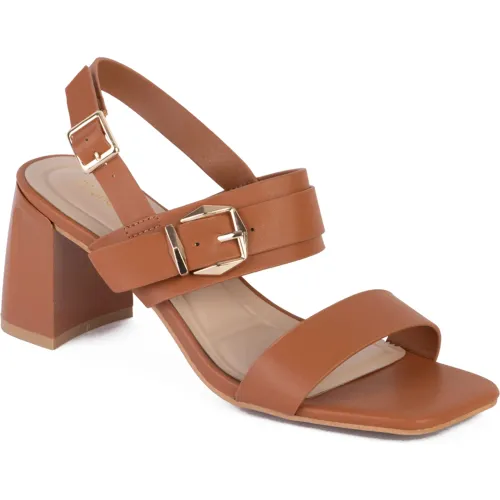 MARIE CLAIRE  de Mujer modelo Sandalias Casuales Mujer Queens cameles mujer 2025101315325557013 PU TPR