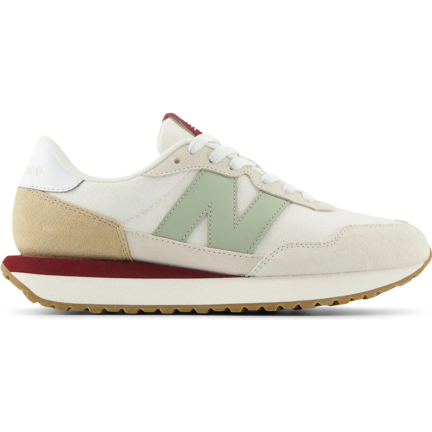 New Balance alt=
