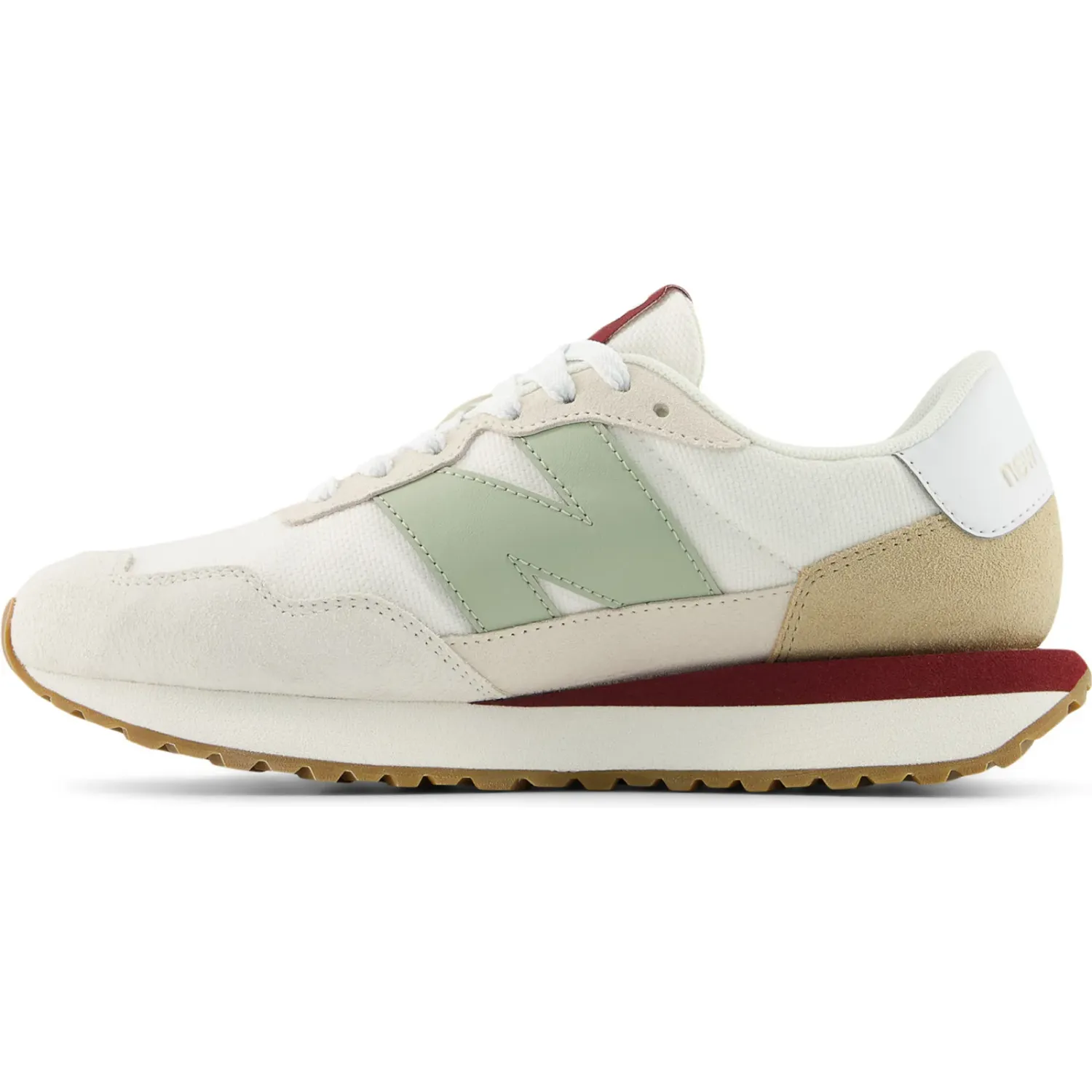 New Balance alt=