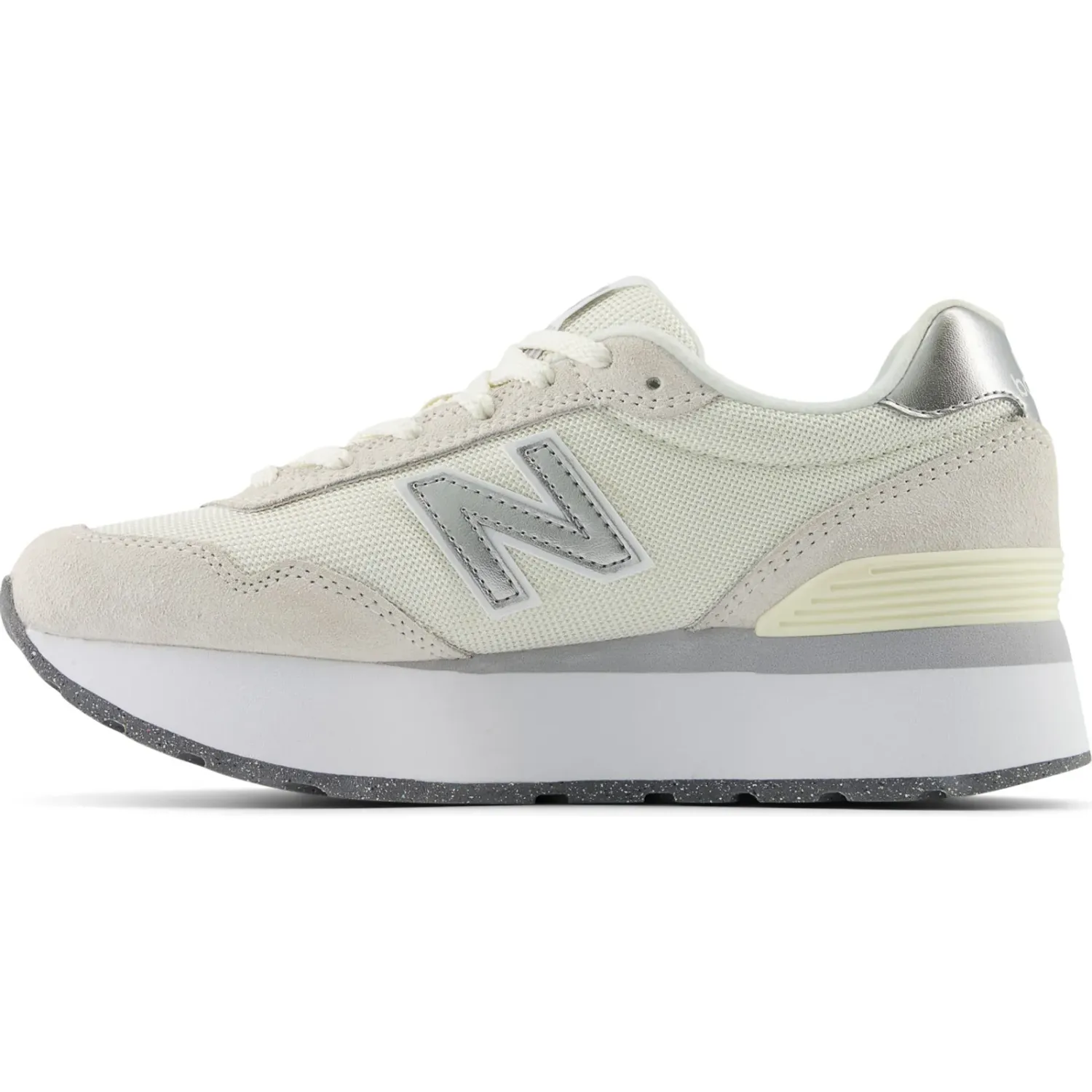 New Balance alt=
