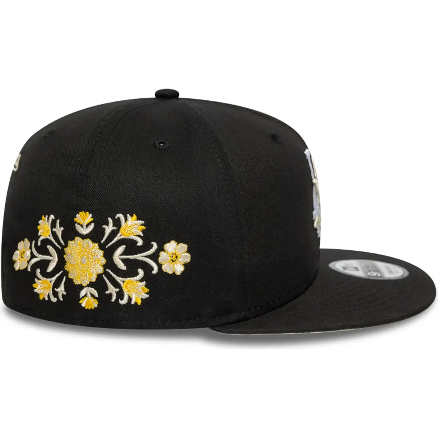 NEW ERA alt=