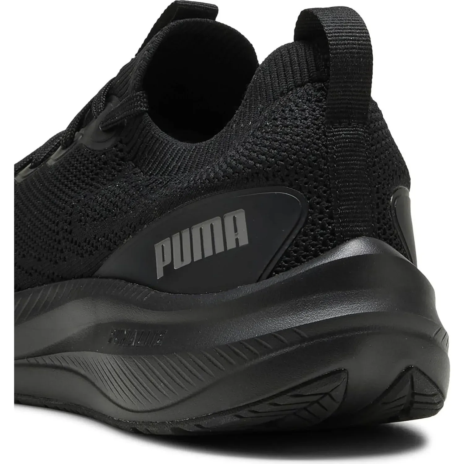 Puma alt=