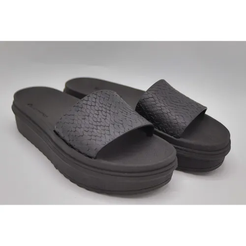 LATINA Negro de Mujer modelo Sandalia Mujer Bagua negros mujer 2025102821114821126 PVC Pvc