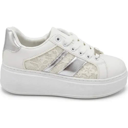 Zapatillas Nexus Urbanas Mujer Nexus Ib3024 color blanco | Platanitos