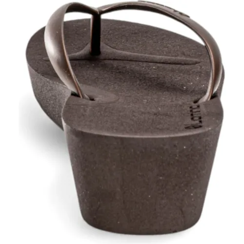 LATINA Sandalia Mujer Futura