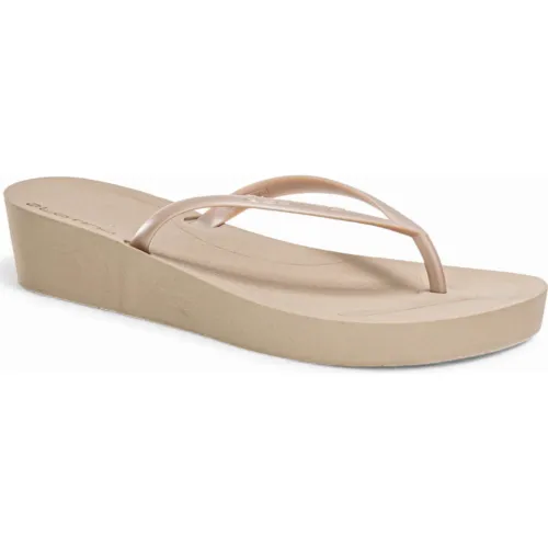 LATINA de Mujer modelo Sandalia Mujer Futura taupes mujer 2025102821114821946 PVC Pvc