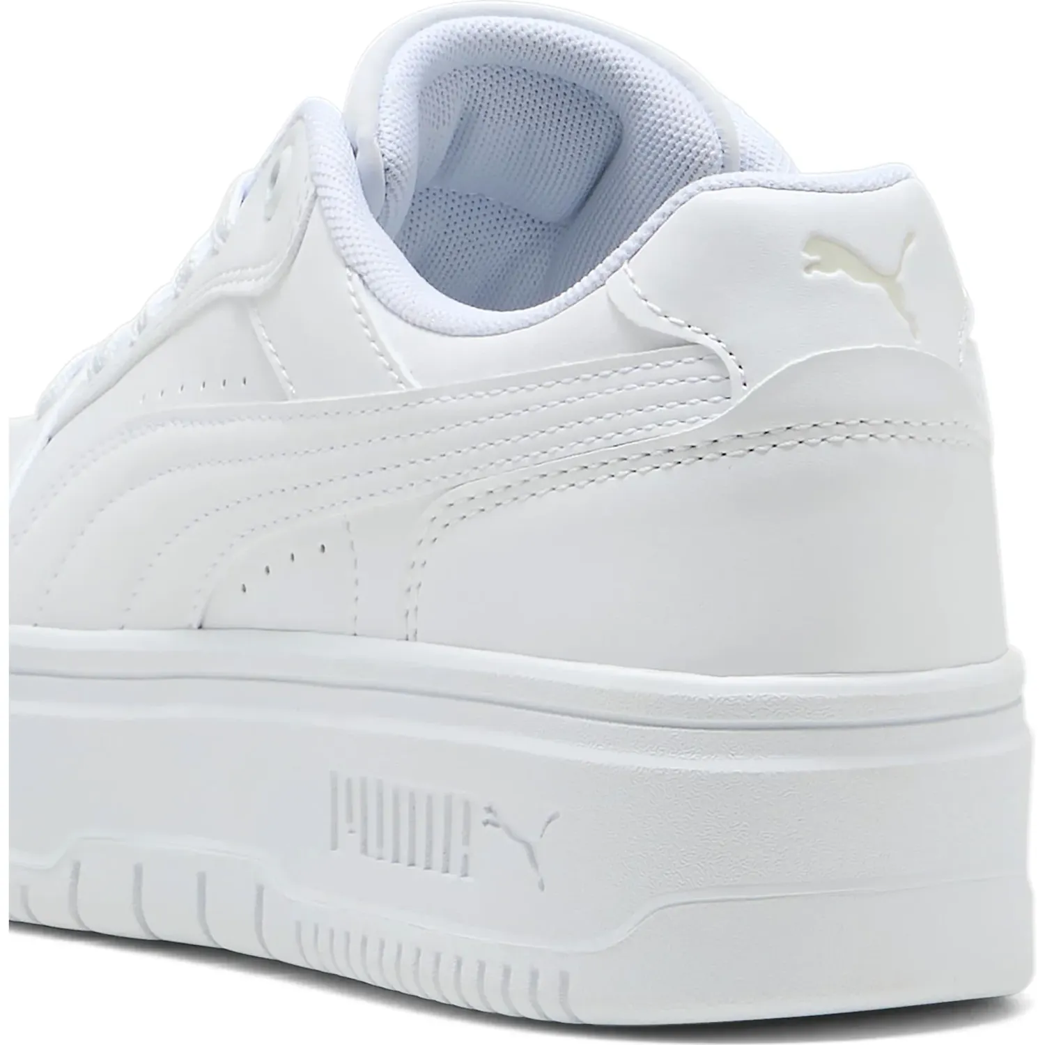 Puma alt=