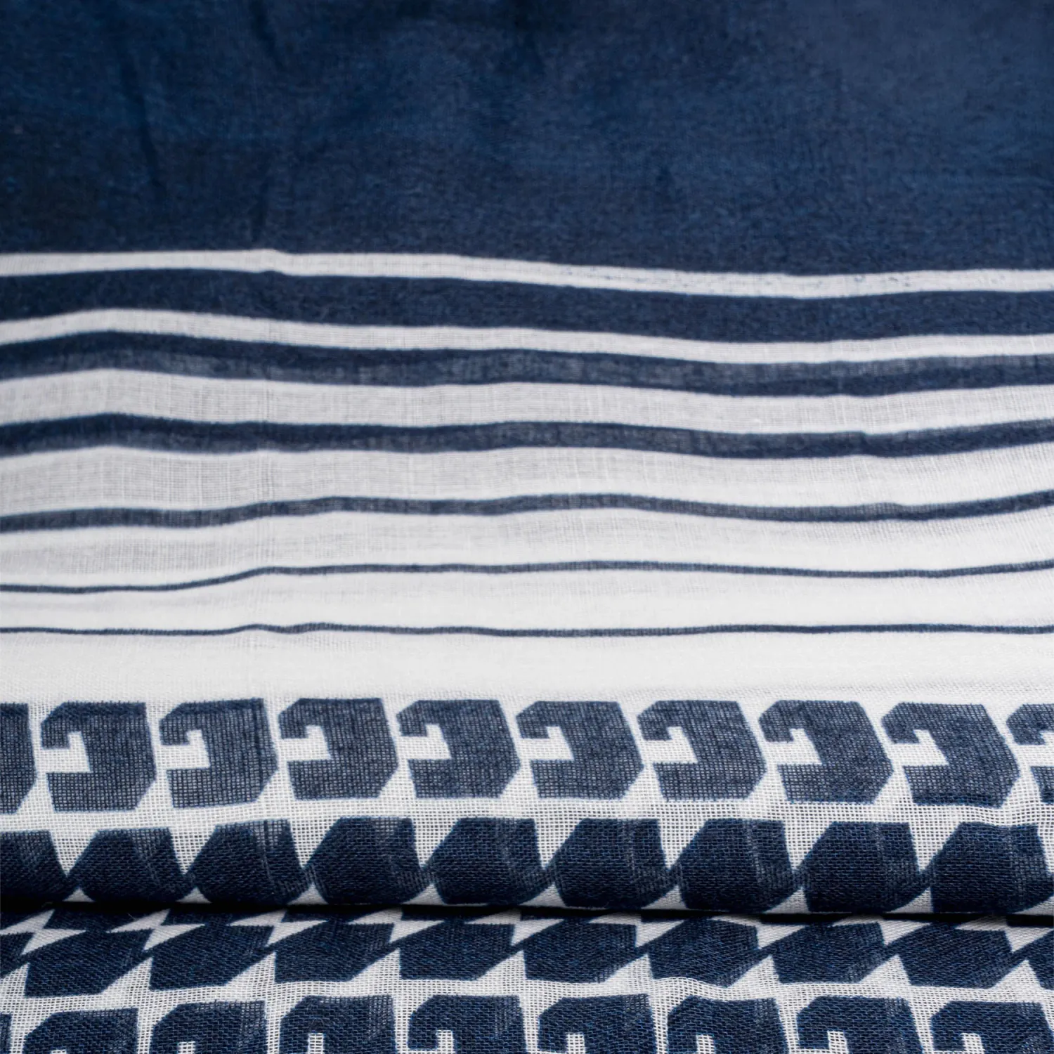 Bufanda Limoni Dama Cielo color azul | Platanitos