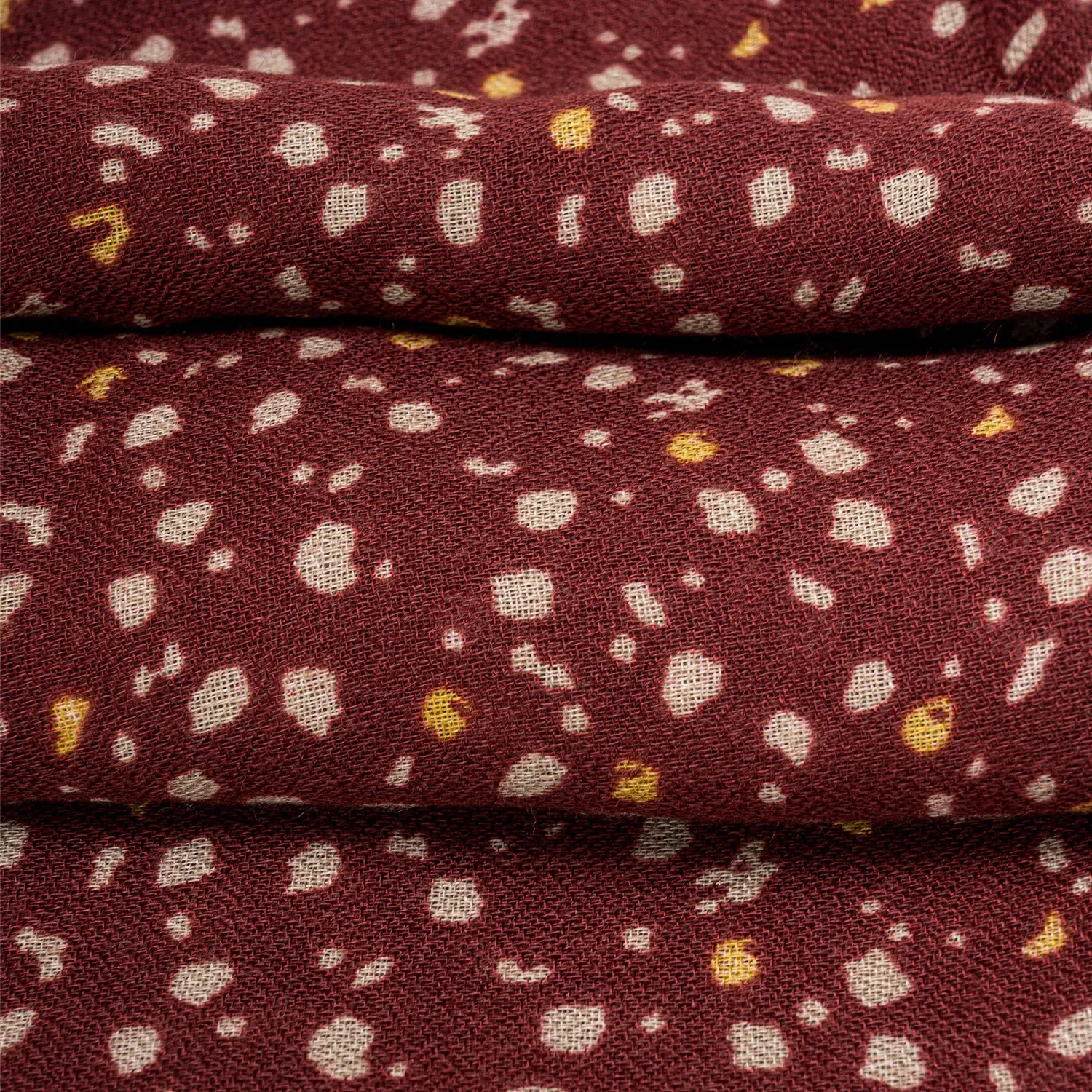 Bufanda Limoni Dama Margaret color guinda | Platanitos