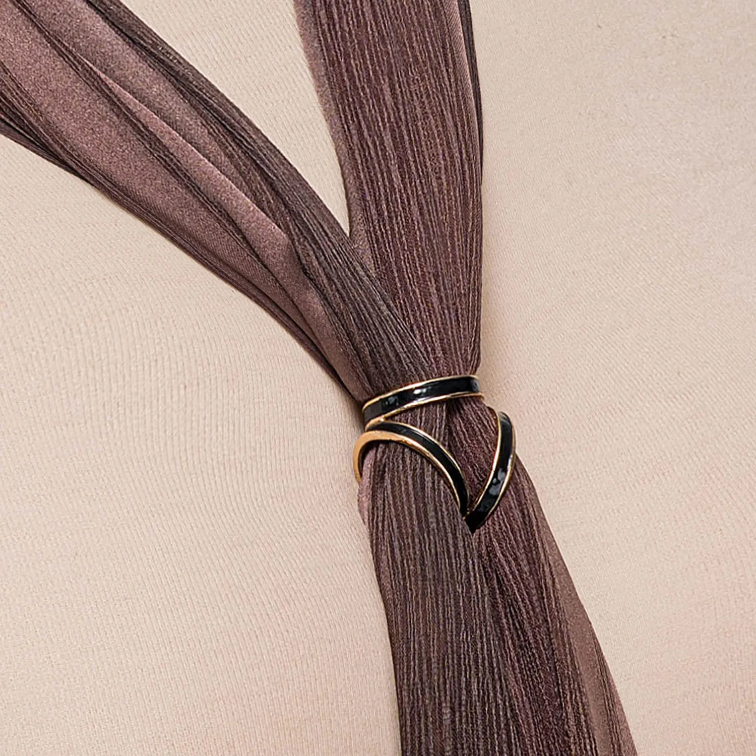 Sujetador Limoni De Bufanda Isabel color negro | Platanitos