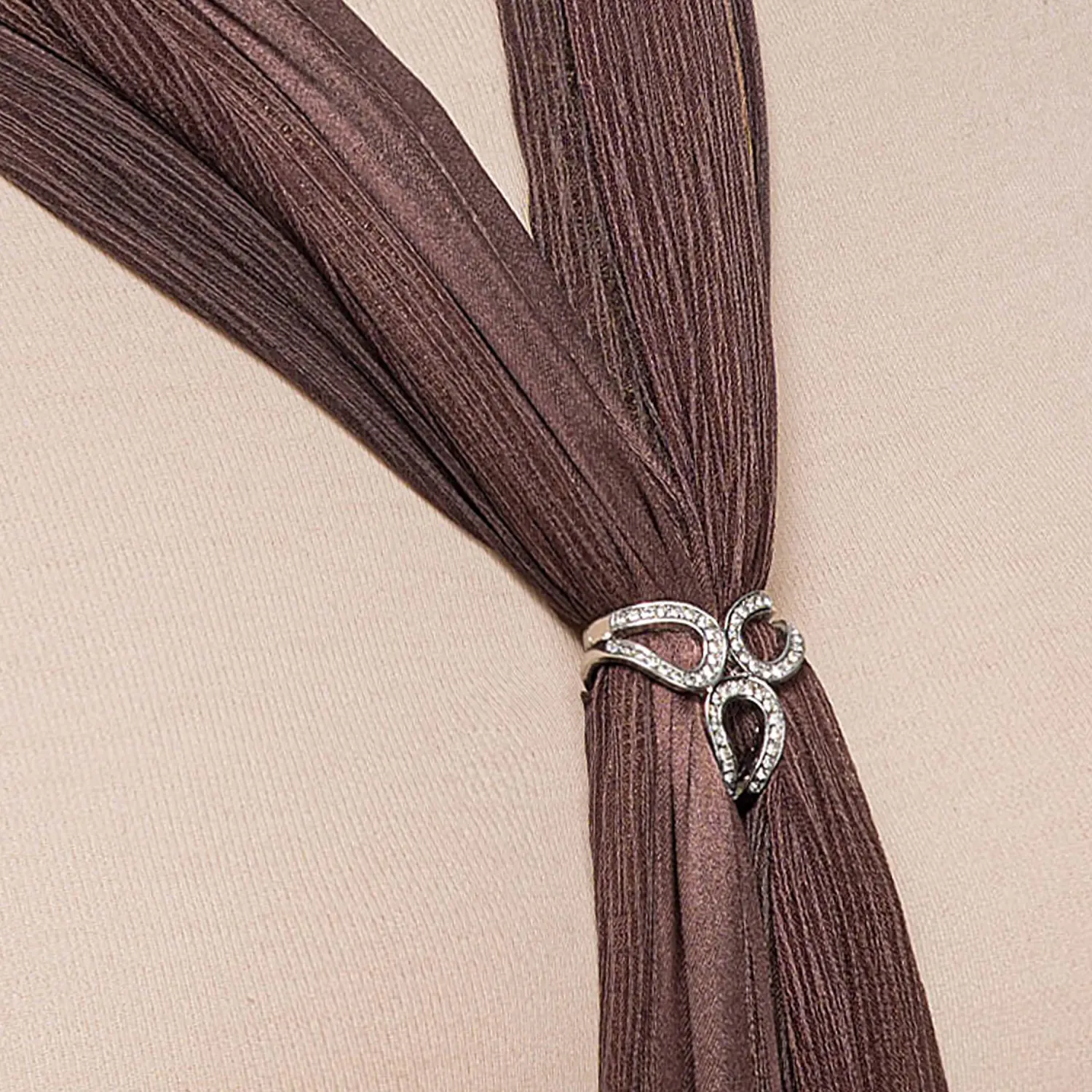 Sujetador Limoni De Bufanda Lorena color plateado | Platanitos