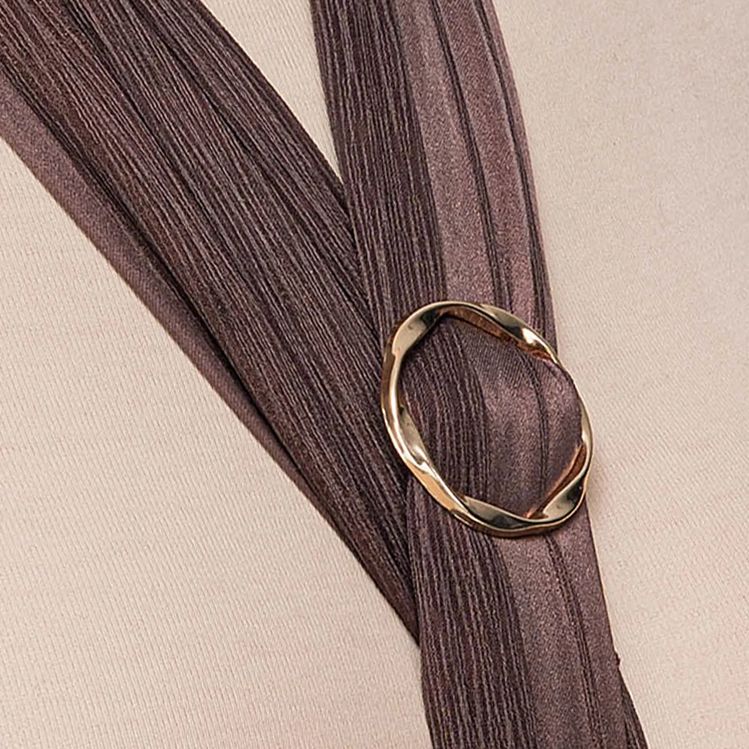 LIMONI Sujetador Limoni De Bufanda Emily color dorado | Platanitos