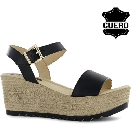 Sandalia Ecco Casual Mujer Tifa04 color negro | Platanitos