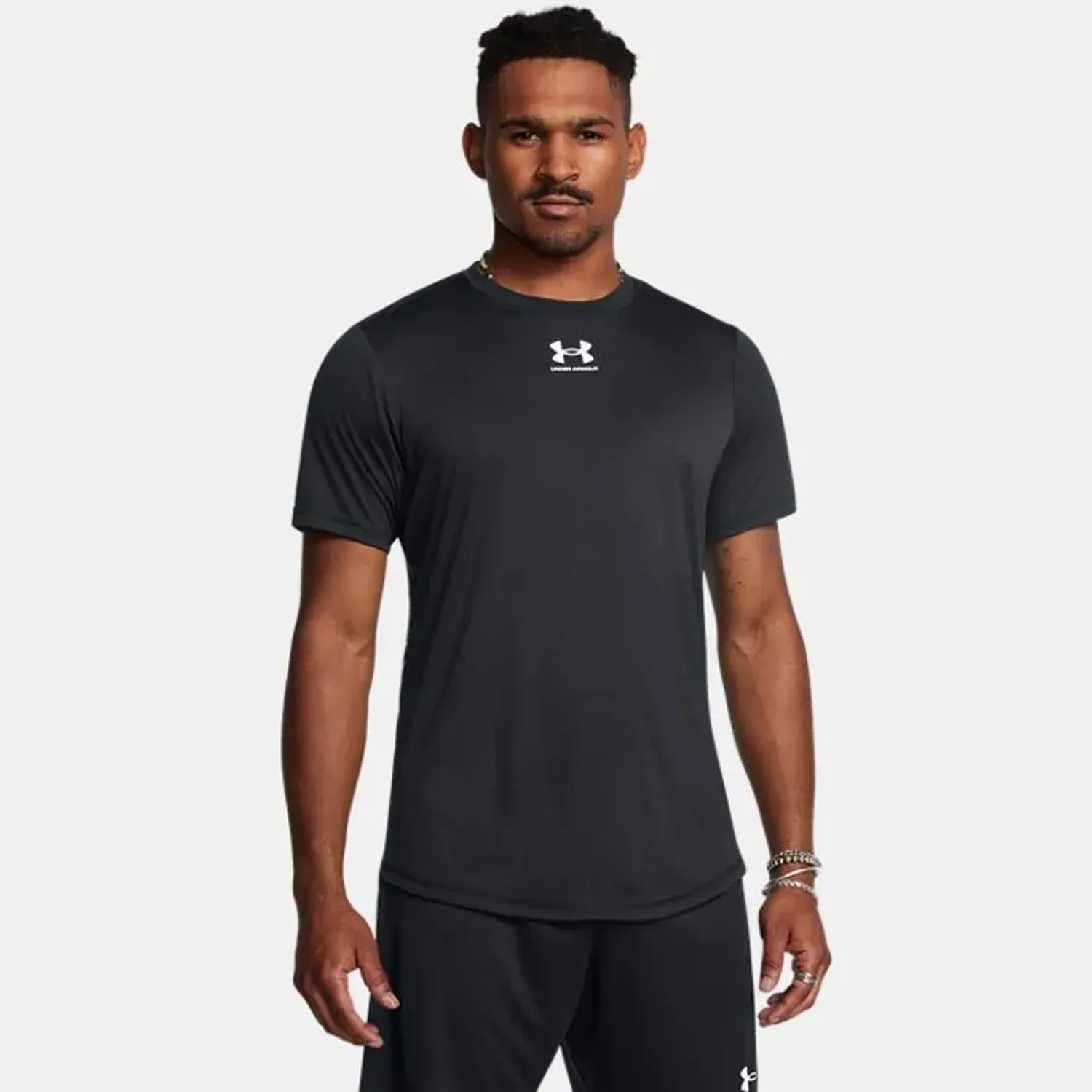 Under Armour alt=