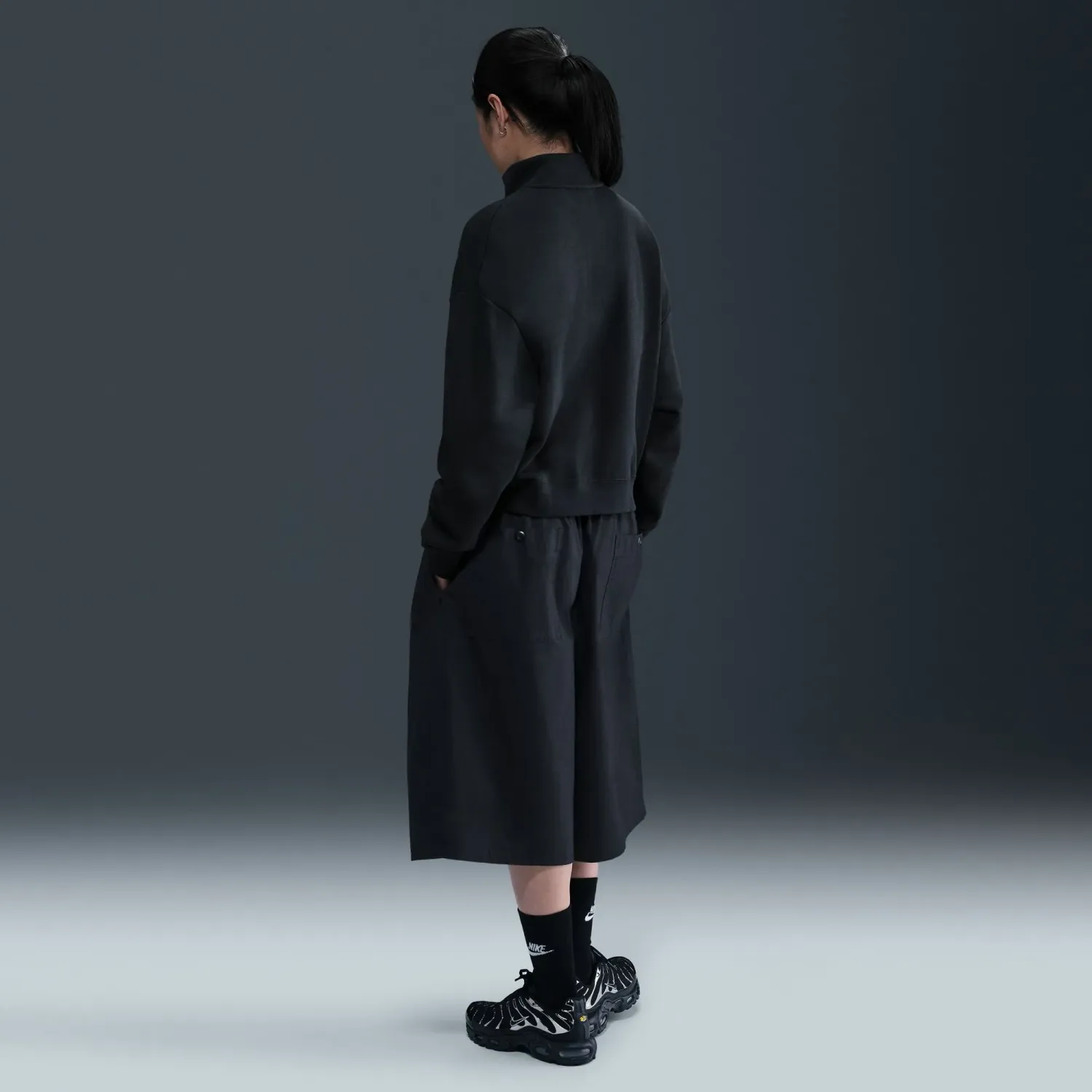 Casaca Nike Sportswear Mujer Club Fleece Loose Track color negro | Platanitos