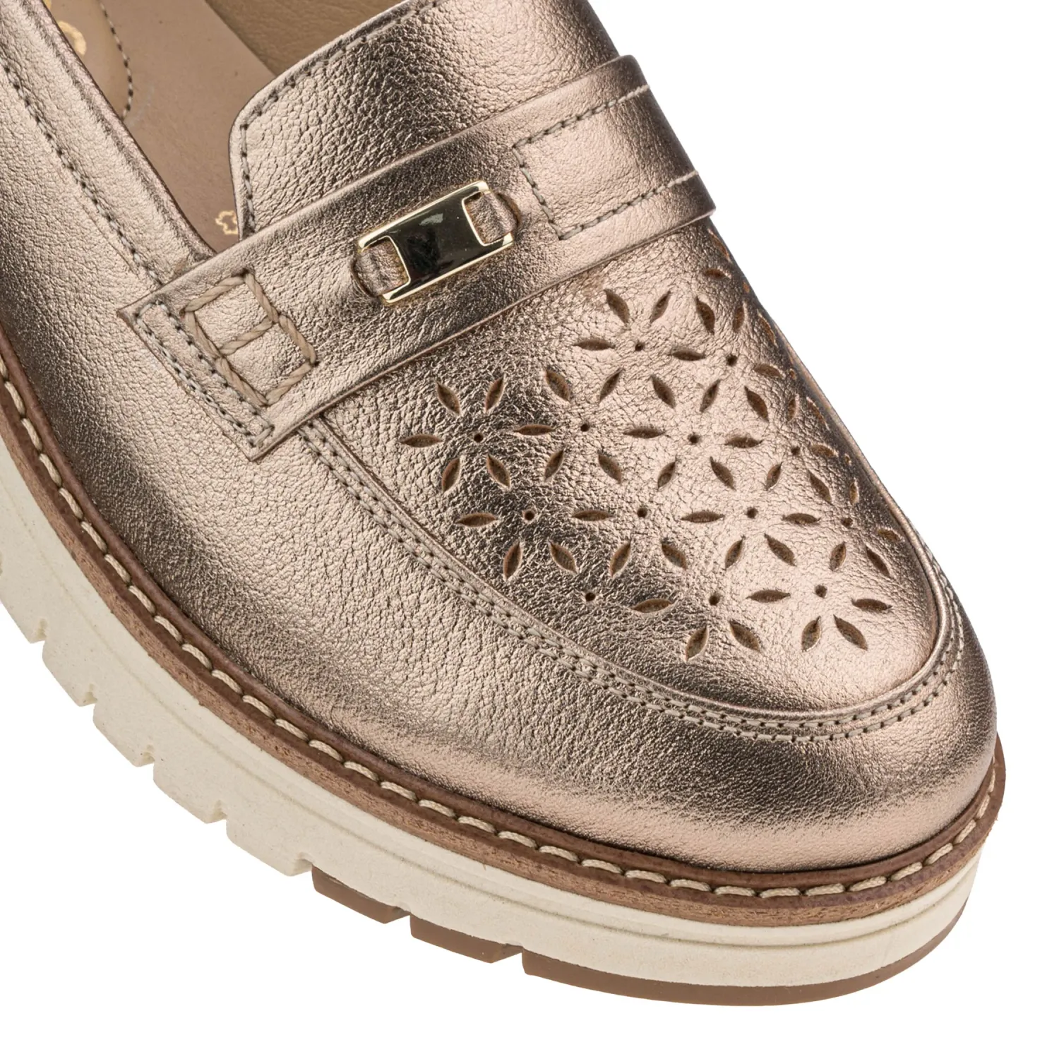 Mocasin Par&Ss Casual De Cuero Para Mujer Ka25q4-Kalika color platino oro | Platanitos