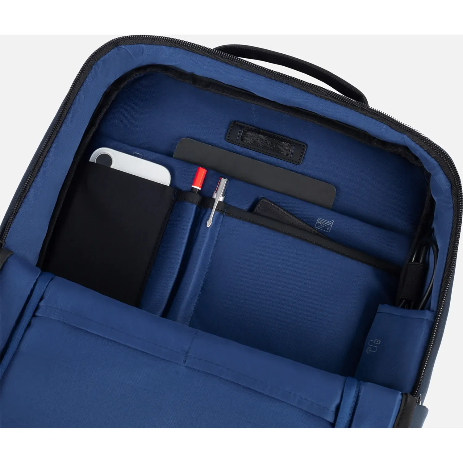 Mochila Crepier Hombre Stone Grande color azul | Platanitos