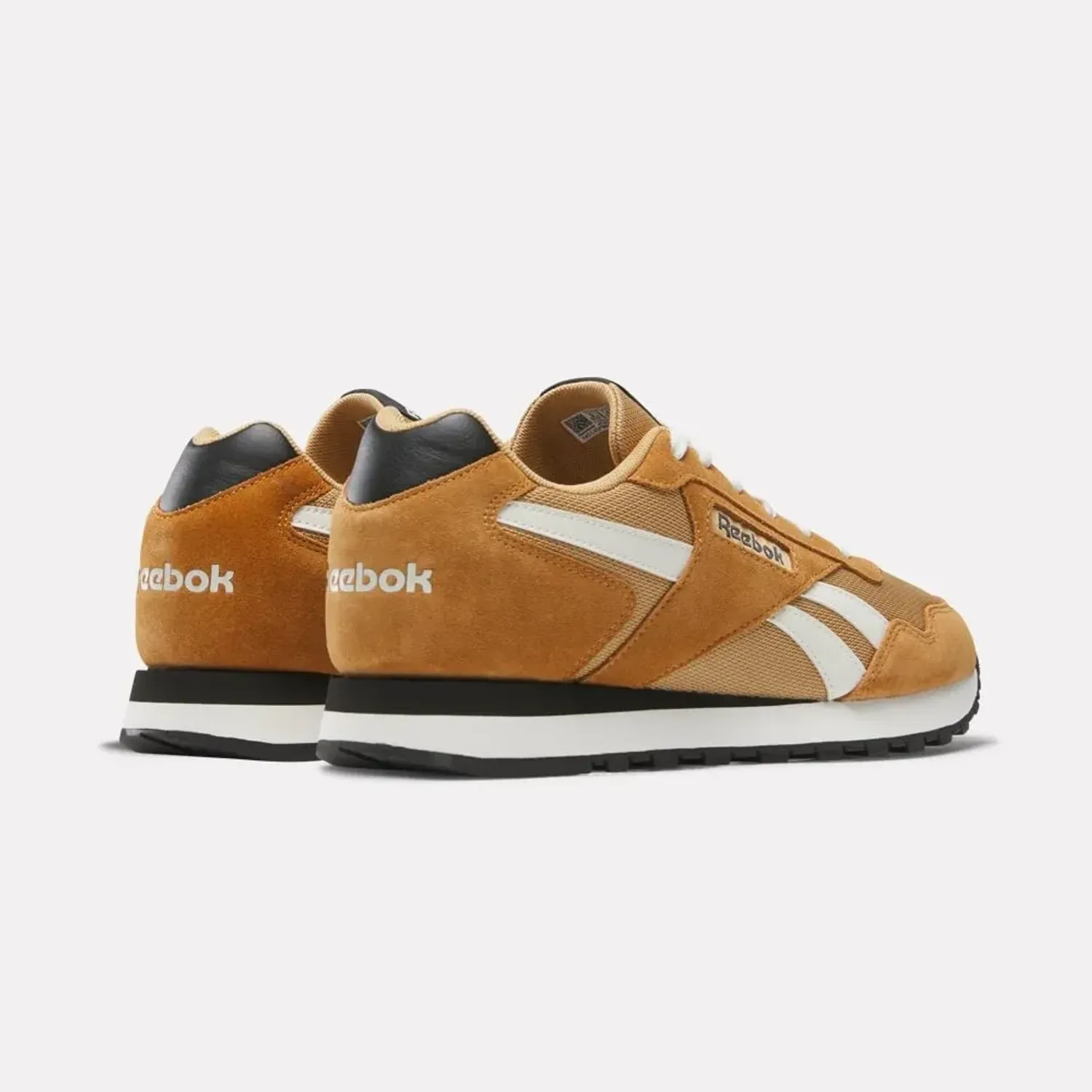 Reebok alt=