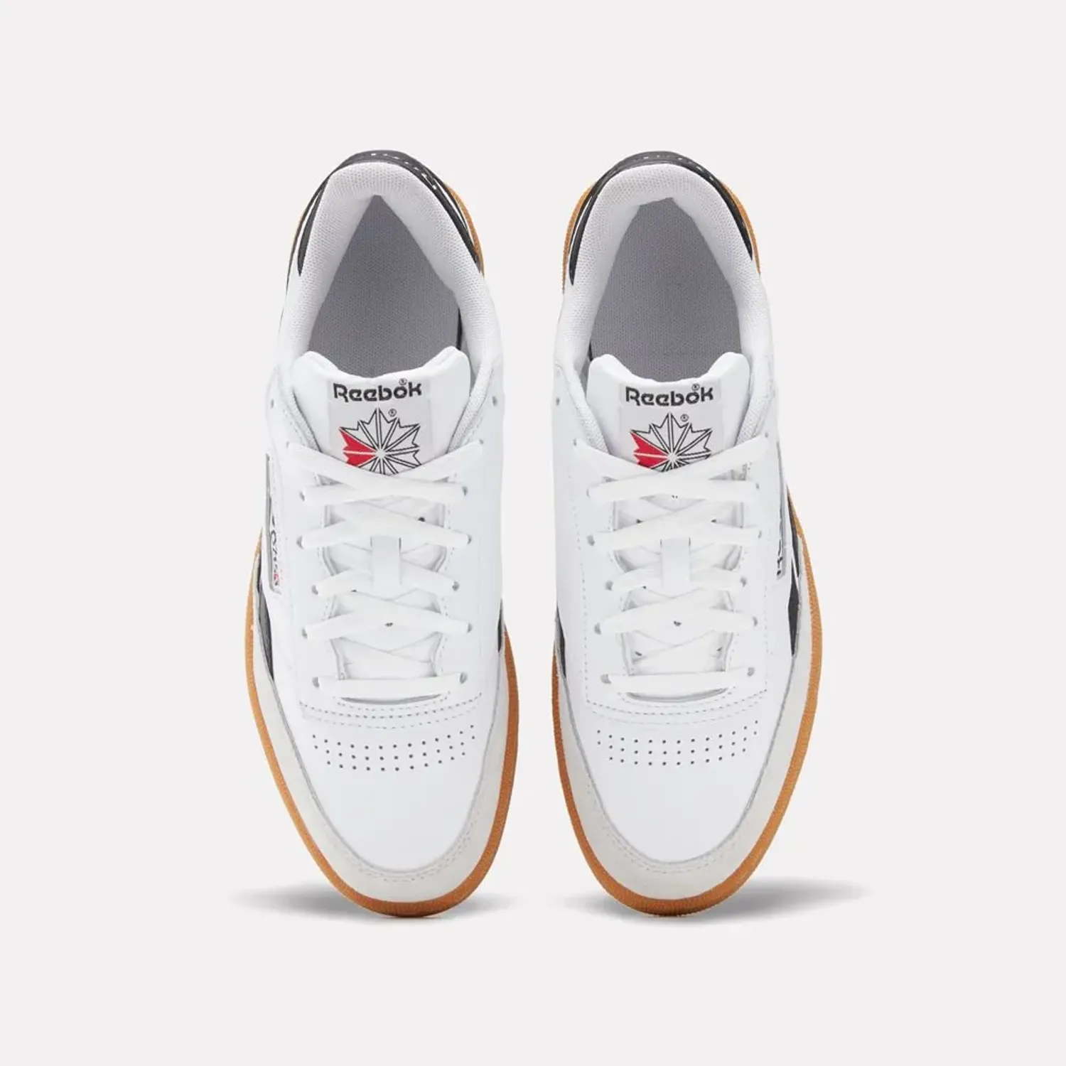 Reebok alt=