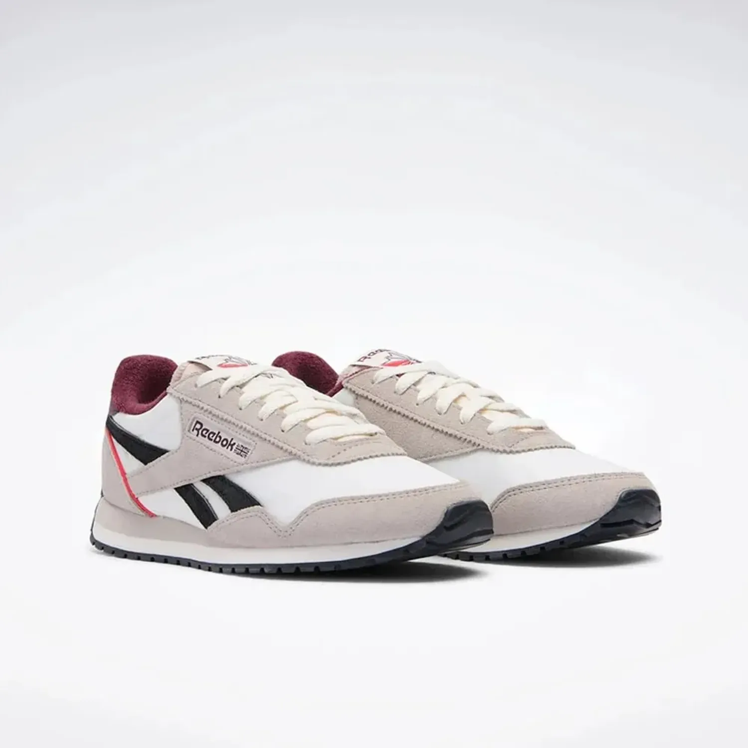 Reebok alt=