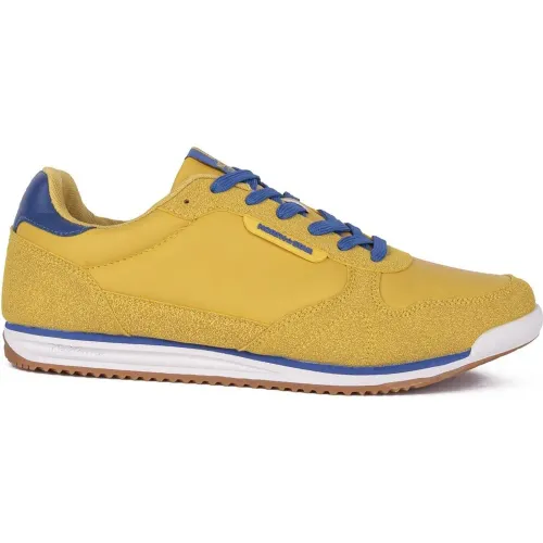 North Star Amarillo de Hombre modelo Zapatillas Urbanas Hombre New P Club 48 amarillos textiles hombre 2025121015305550944 Textil TPR